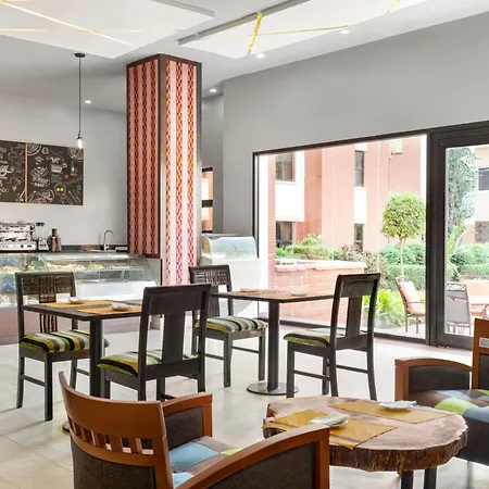 Hawthorn Suites By Wyndham Abuja-3