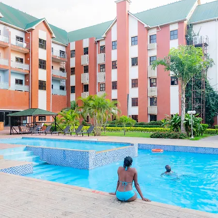 Hawthorn Suites By Wyndham Abuja-2